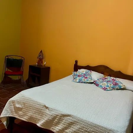Hostal Aleli Cafayate Exterior photo